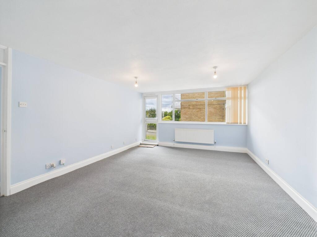 3 bed Apartment for rent in Ashchurch. From CGT Lettings - Cheltenham