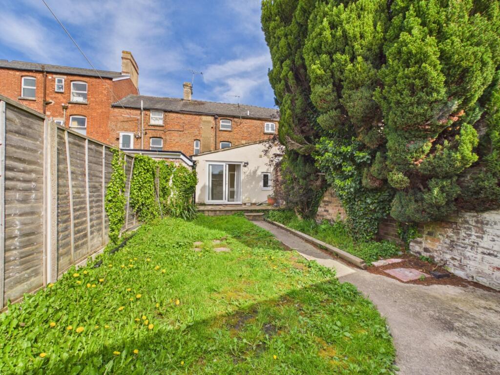 1 bed 1st Floor Flat for rent in Stonehouse. From CGT Lettings - Cheltenham