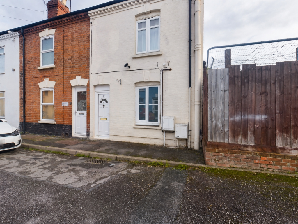1 bed 1st Floor Flat for rent in Gloucester. From CGT Lettings - Cheltenham