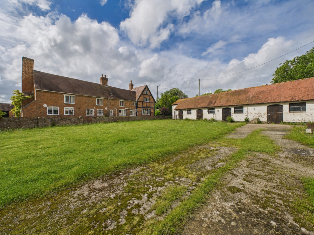 4 bed Farm House for rent in Forthampton. From CGT Lettings - Cheltenham