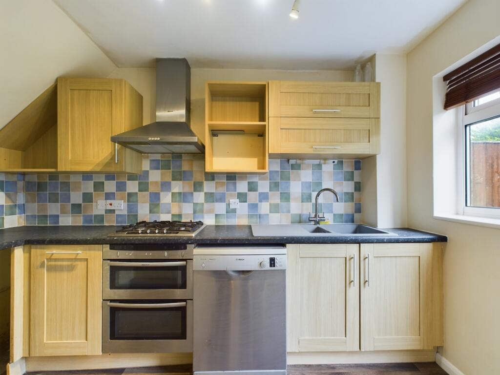 3 bed Detached for rent in Stonehouse. From CGT Lettings - Cheltenham