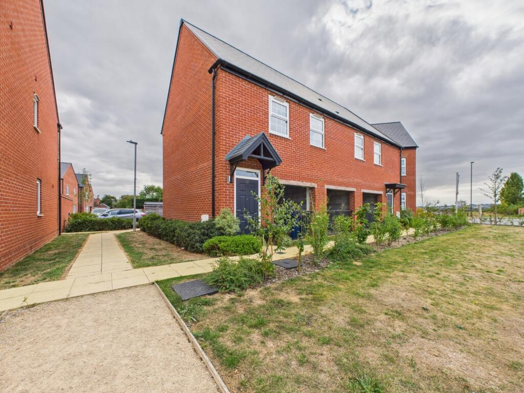 2 bed Coach House for rent in Twigworth. From CGT Lettings - Cheltenham