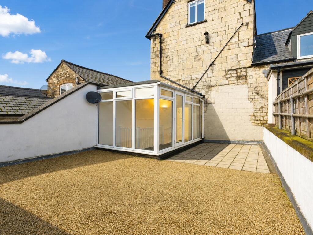 3 bed 1st Floor Flat for rent in Stroud. From CGT Lettings - Cheltenham 3 bed 1st Floor Flat for rent in Stroud. From CGT Lettings - Cheltenham