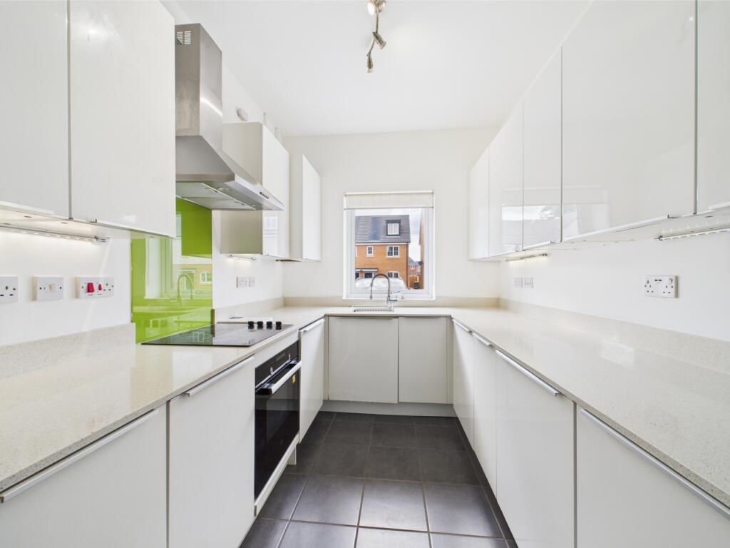 4 bed Semi Detached for rent in Cheltenham. From CGT Lettings - Cheltenham 4 bed Semi Detached for rent in Cheltenham. From CGT Lettings - Cheltenham