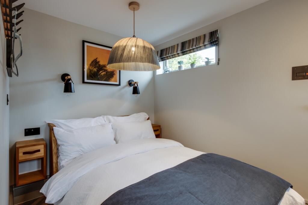 1 bed Apartment for rent in Cheltenham. From CGT Lettings - Cheltenham