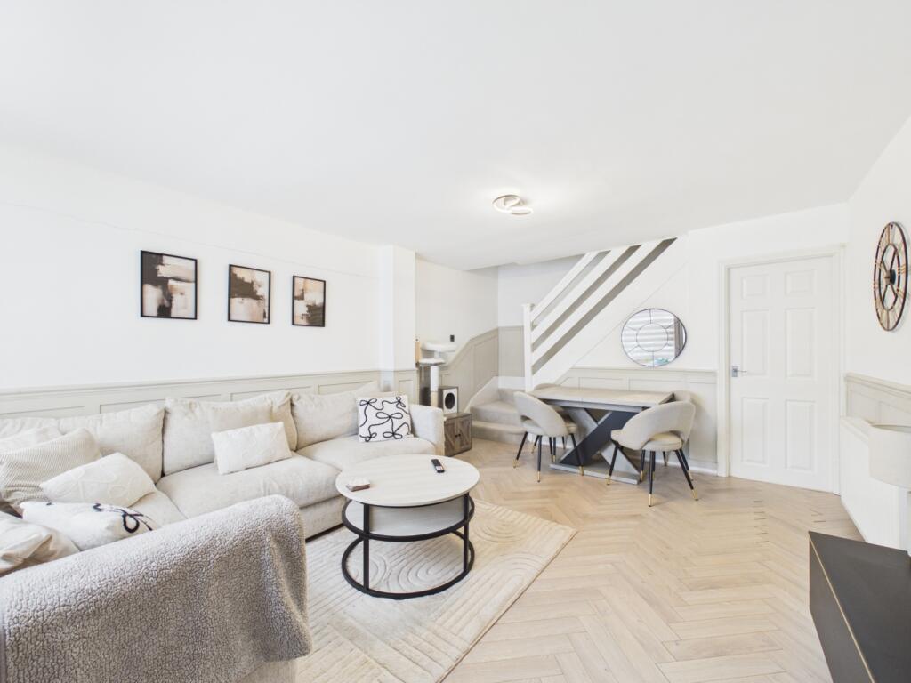 2 bed Detached for rent in Gloucester. From CGT Lettings - Cheltenham