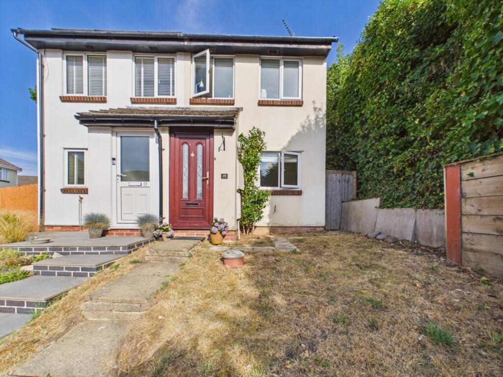 2 bed Semi Detached for rent in Leckhampton Hill. From CGT Lettings - Cheltenham