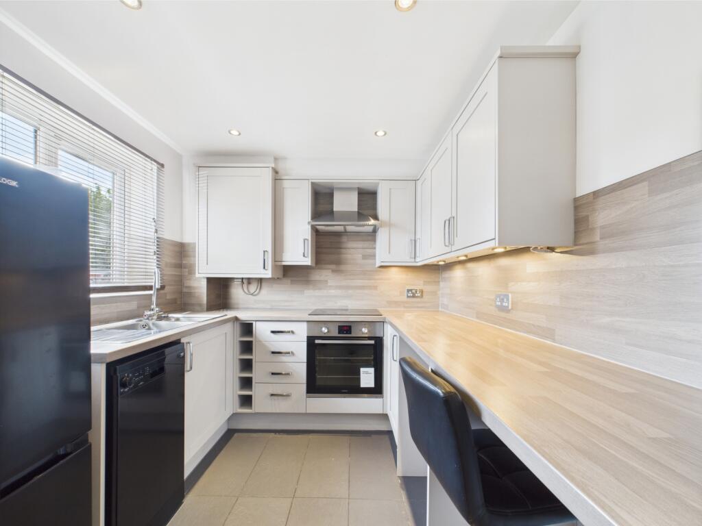 2 bed End of Terrace for rent in Cheltenham. From CGT Lettings - Cheltenham