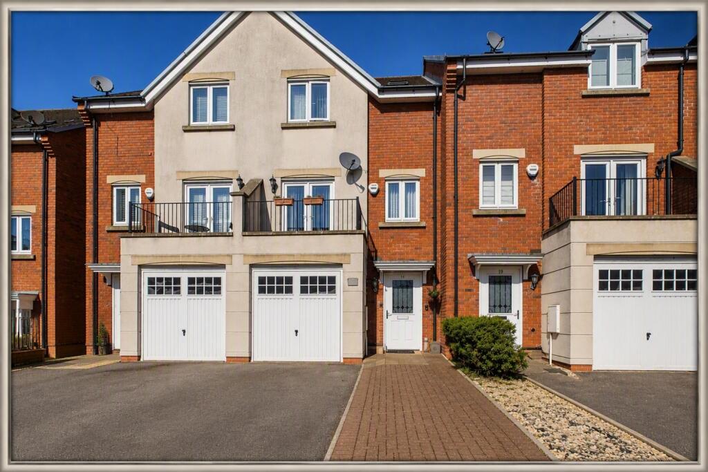 3 bed Mid Terraced House for rent in Leckhampton Hill. From CGT Lettings - Cheltenham