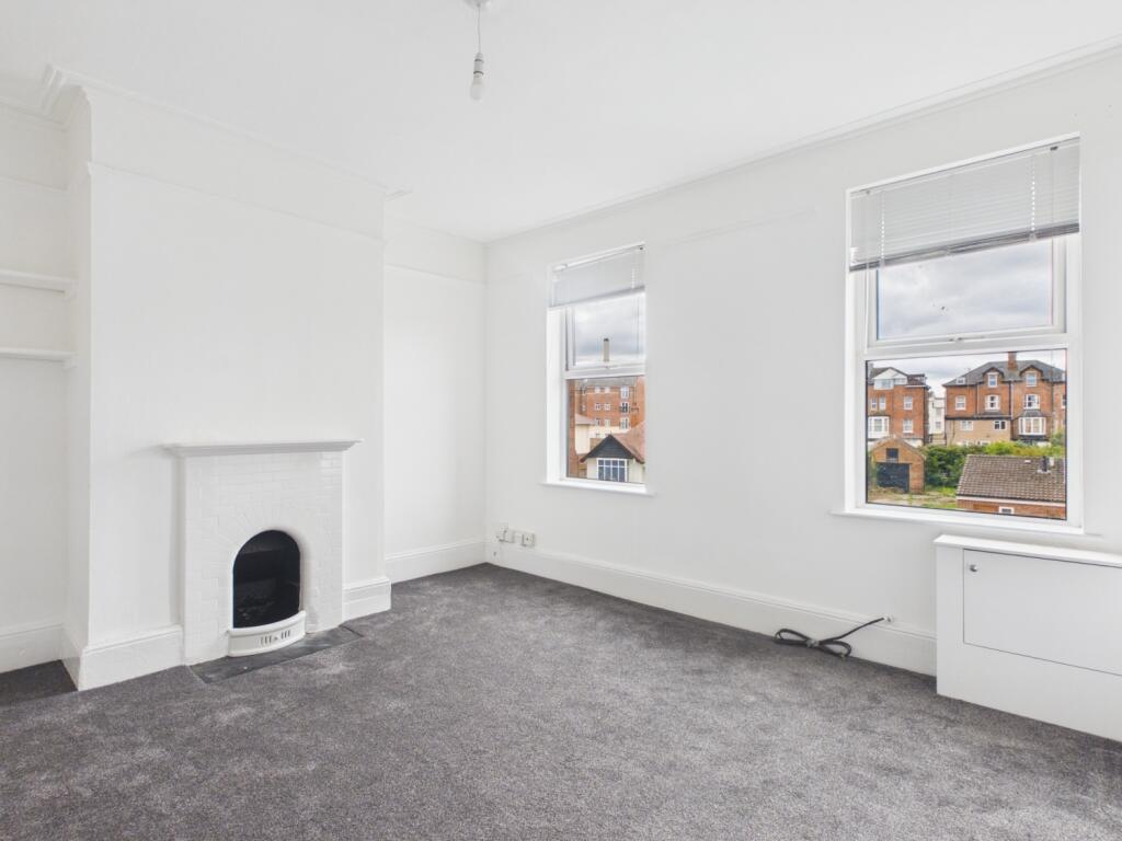 1 bed 1st Floor Flat for rent in Gloucester. From CGT Lettings - Cheltenham