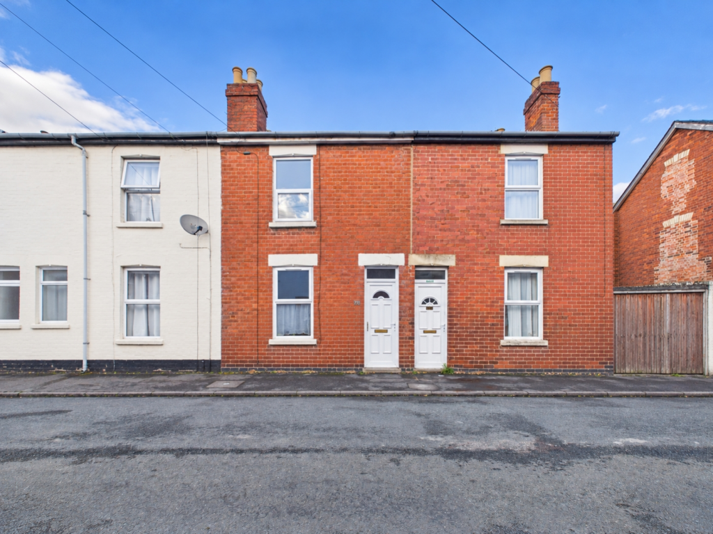 2 bed Mid Terraced House for rent in Gloucester. From CGT Lettings - Cheltenham