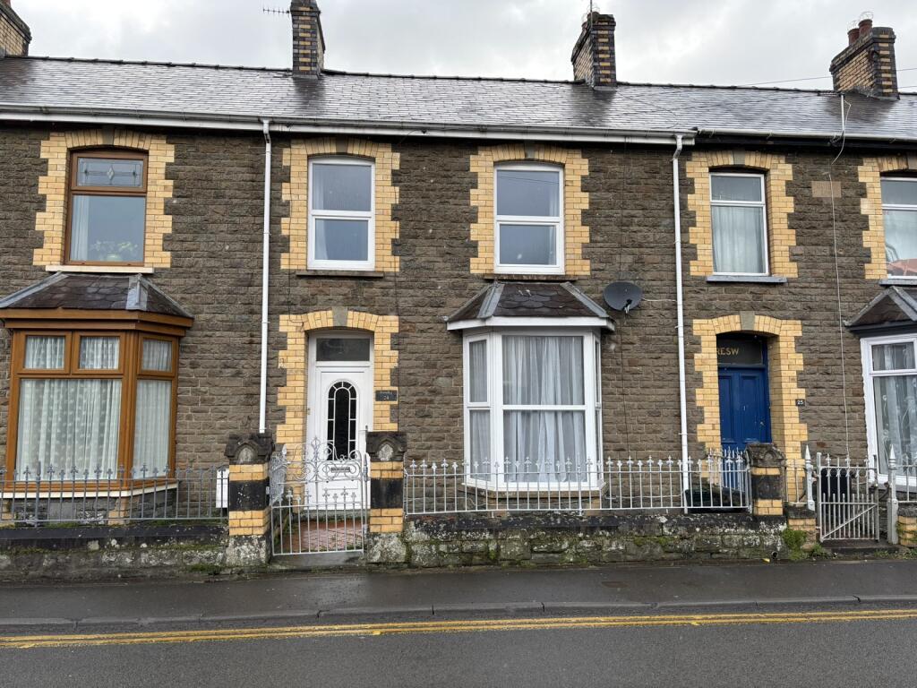 4 bed Mid Terraced House for rent in Llandovery. From Clee Tompkinson & Francis - Llandovery 4 bed Mid Terraced House for rent in Llandovery. From Clee Tompkinson & Francis - Llandovery