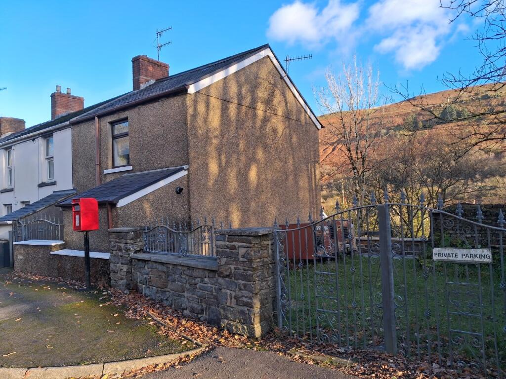 2 bed Mid Terraced House for rent in Ystalyfera. From Clee Tompkinson & Francis - Pontardawe
