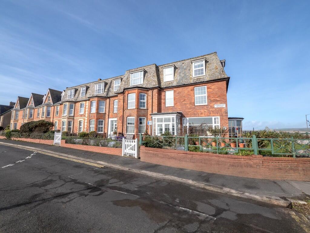 2 bed Apartment for rent in Bude. From Colwills - Bude