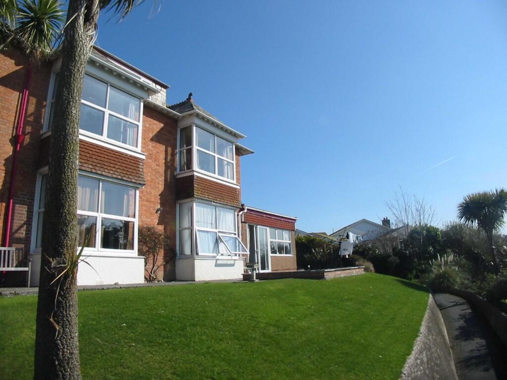 2 bed 1st Floor Flat for rent in Bude. From Colwills - Bude