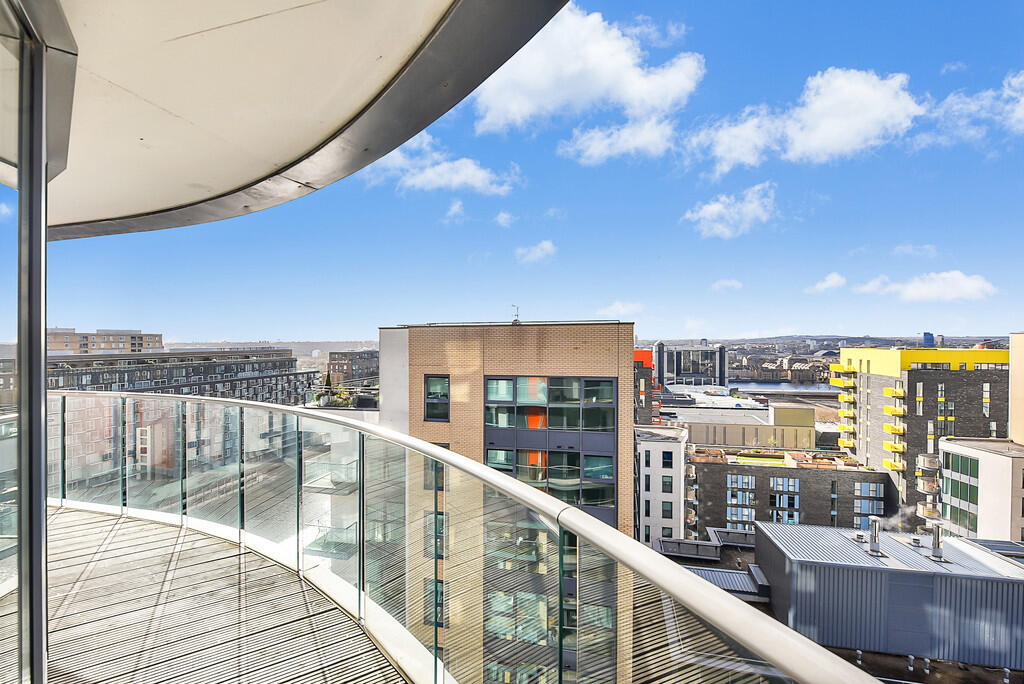 2 bed Apartment for rent in Poplar. From Campbell Residential - Docklands