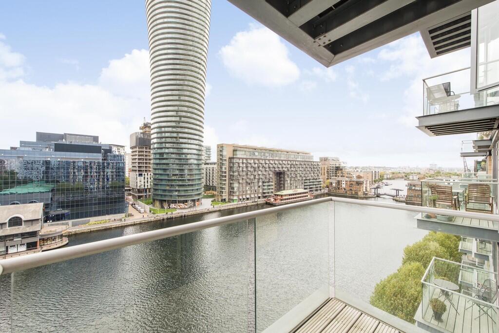2 bed Apartment for rent in Poplar. From Campbell Residential - Docklands