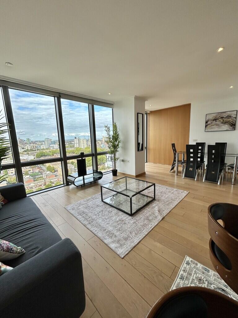 2 bed Apartment for rent in Poplar. From Campbell Residential - Docklands 2 bed Apartment for rent in Poplar. From Campbell Residential - Docklands