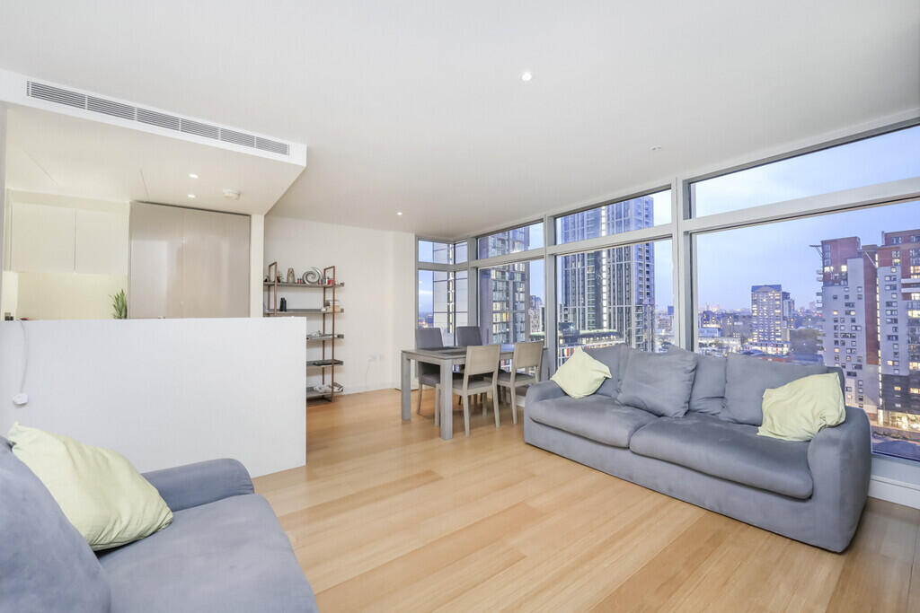 2 bed Apartment for rent in Poplar. From Campbell Residential - Docklands 2 bed Apartment for rent in Poplar. From Campbell Residential - Docklands
