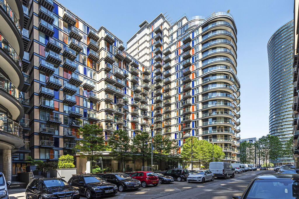 2 bed Apartment for rent in Poplar. From Campbell Residential - Docklands