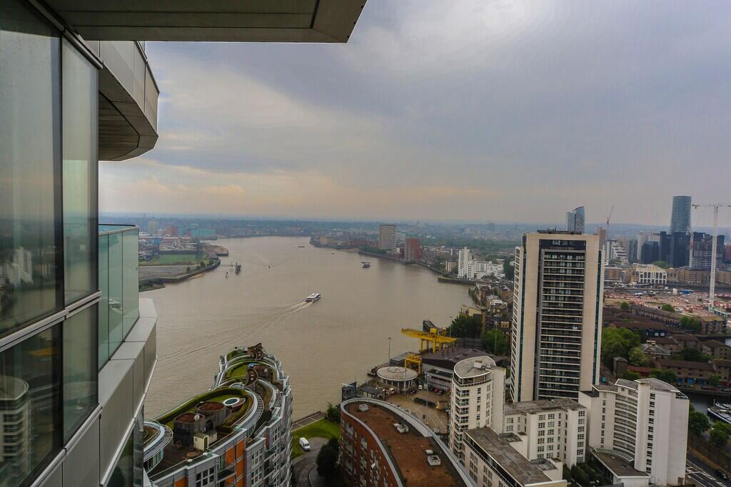 1 bed Apartment for rent in Poplar. From Campbell Residential - Docklands