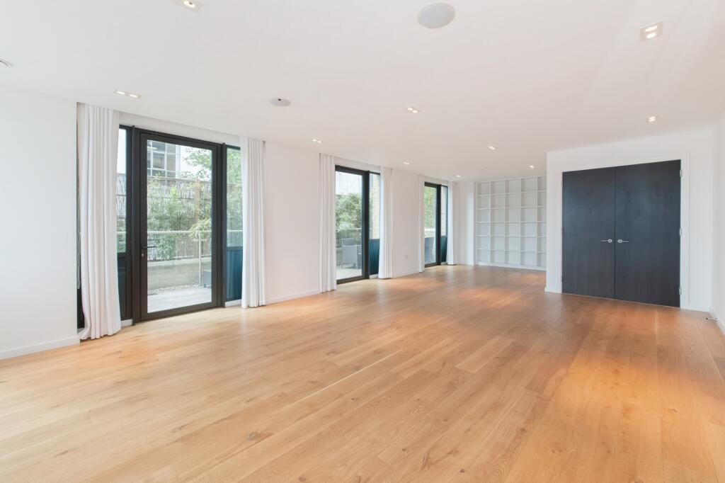 2 bed Apartment for rent in Battersea. From Campden Estates - Chelsea 2 bed Apartment for rent in Battersea. From Campden Estates - Chelsea