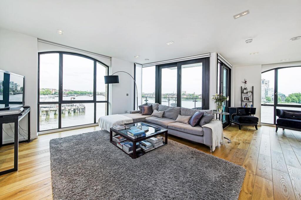 2 bed 1st Floor Flat for rent in Battersea. From Campden Estates - Chelsea