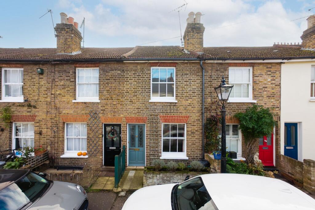 2 bed Cottage for rent in Richmond. From Cantell & Co - Richmond