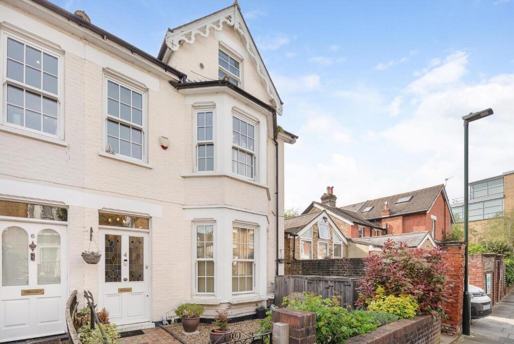 3 bed Annexe for rent in Richmond upon Thames. From Cantell & Co - Richmond 3 bed Annexe for rent in Richmond upon Thames. From Cantell & Co - Richmond