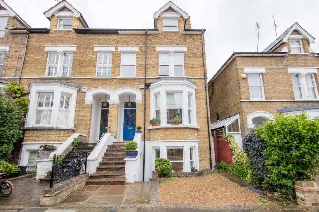 4 bed Semi Detached for rent in Richmond. From Cantell & Co - Richmond