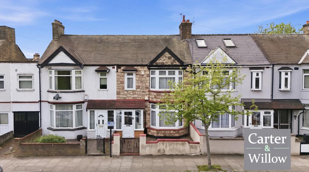 3 bed Mid Terraced House for rent in London. From Carter & Willow - Dagenham