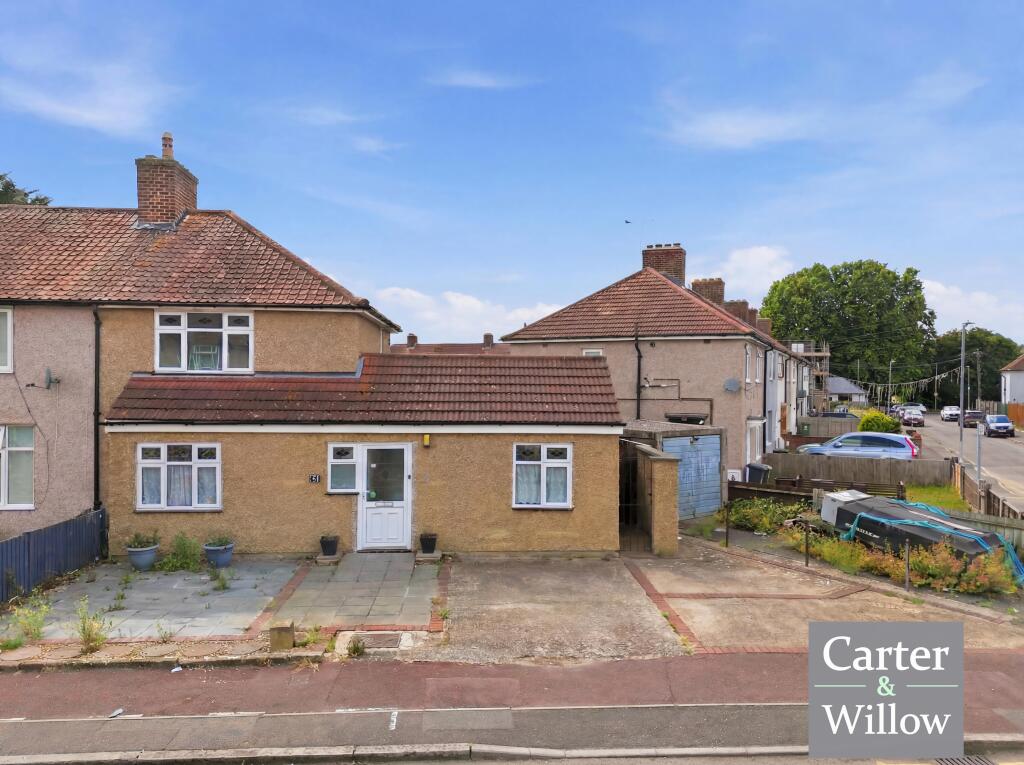 3 bed End of Terrace for rent in Dagenham. From Carter & Willow - Dagenham