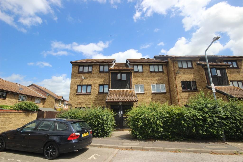 2 bed 1st Floor Flat for rent in Ilford. From Carter & Willow - Dagenham