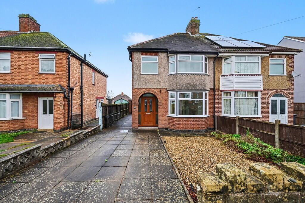 3 bed Semi Detached for rent in Rugby. From Carter and King Estate Agents - Rugby