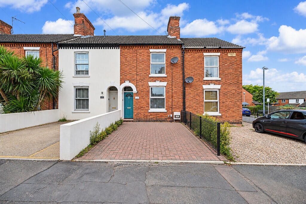 3 bed Barn Conversion for rent in Rugby. From Carter and King Estate Agents - Rugby 3 bed Barn Conversion for rent in Rugby. From Carter and King Estate Agents - Rugby