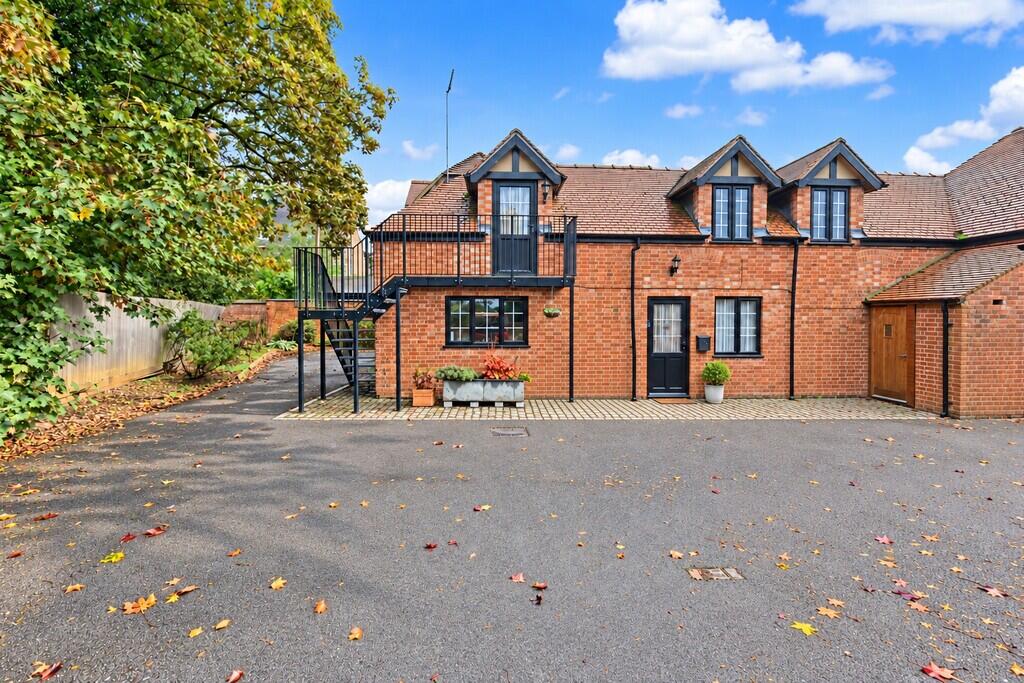 1 bed Annexe for rent in Dunchurch. From Carter and King Estate Agents - Rugby 1 bed Annexe for rent in Dunchurch. From Carter and King Estate Agents - Rugby