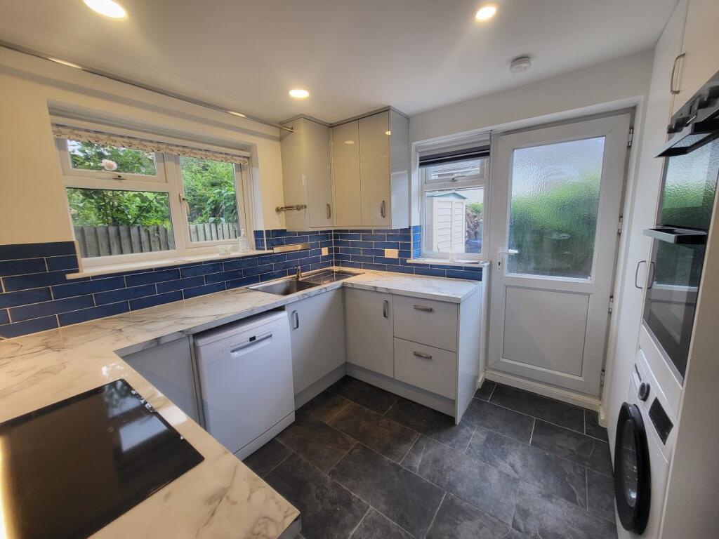 2 bed Annexe for rent in Greenford. From Castle Residential - Hanwell