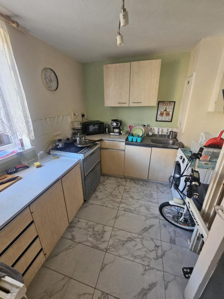 1 bed 1st Floor Flat for rent in Greenford. From Castle Residential - Hanwell 1 bed 1st Floor Flat for rent in Greenford. From Castle Residential - Hanwell