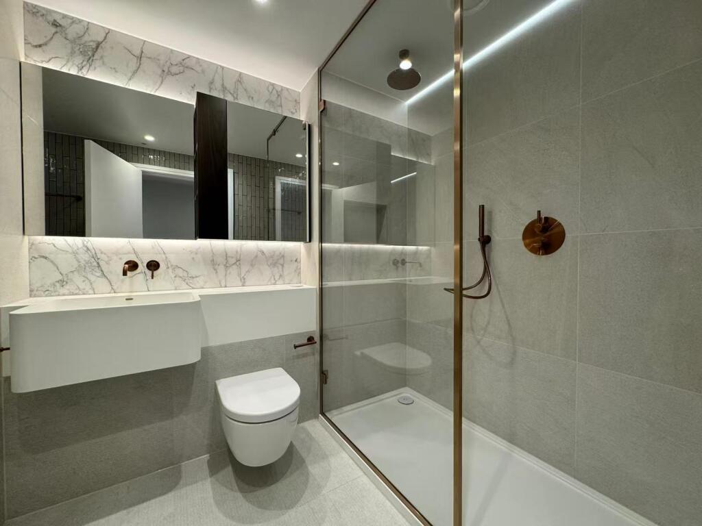 3 bed 1st Floor Flat for rent in Fulham. From Celestial Globe - London - Lettings