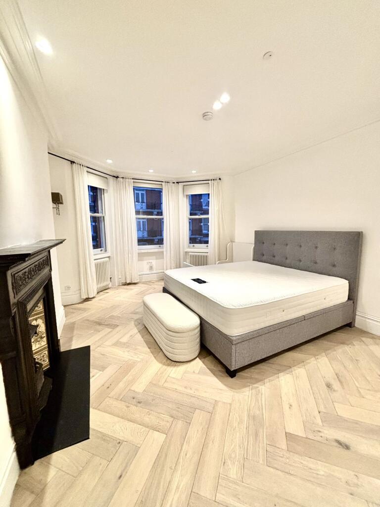 4 bed 1st Floor Flat for rent in Kensington. From Celestial Globe - London - Lettings