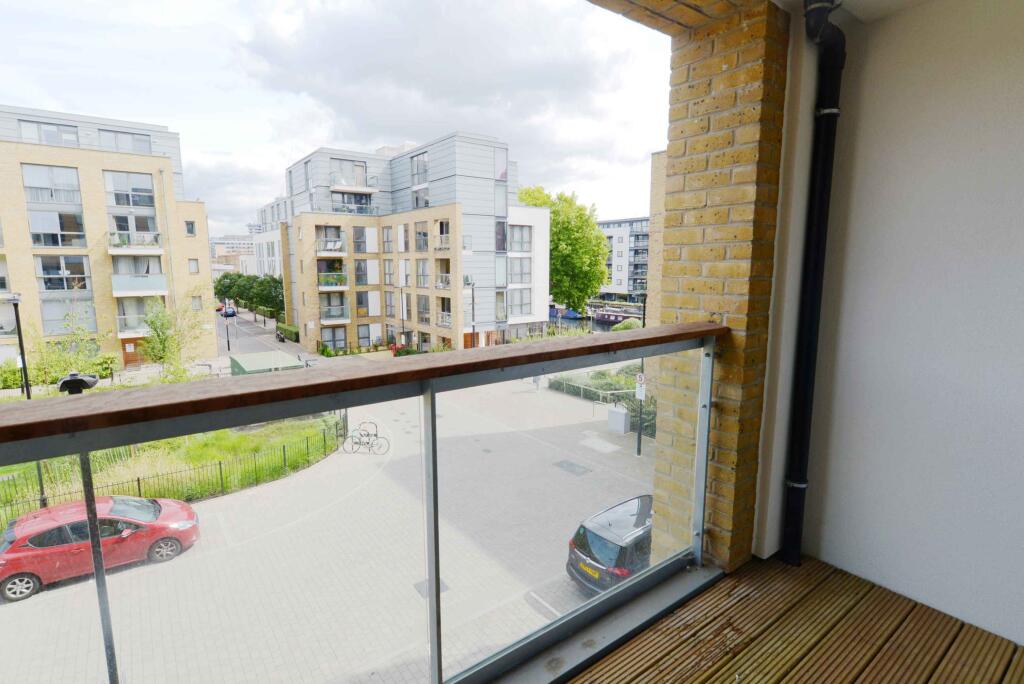 1 bed 1st Floor Flat for rent in Islington. From Celestial Globe - London - Lettings