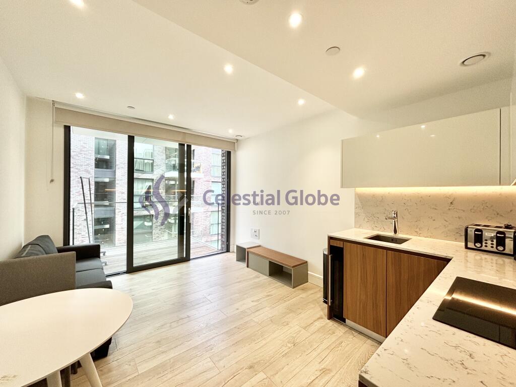 3 bed Studio for rent in Stepney. From Celestial Globe - London - Lettings
