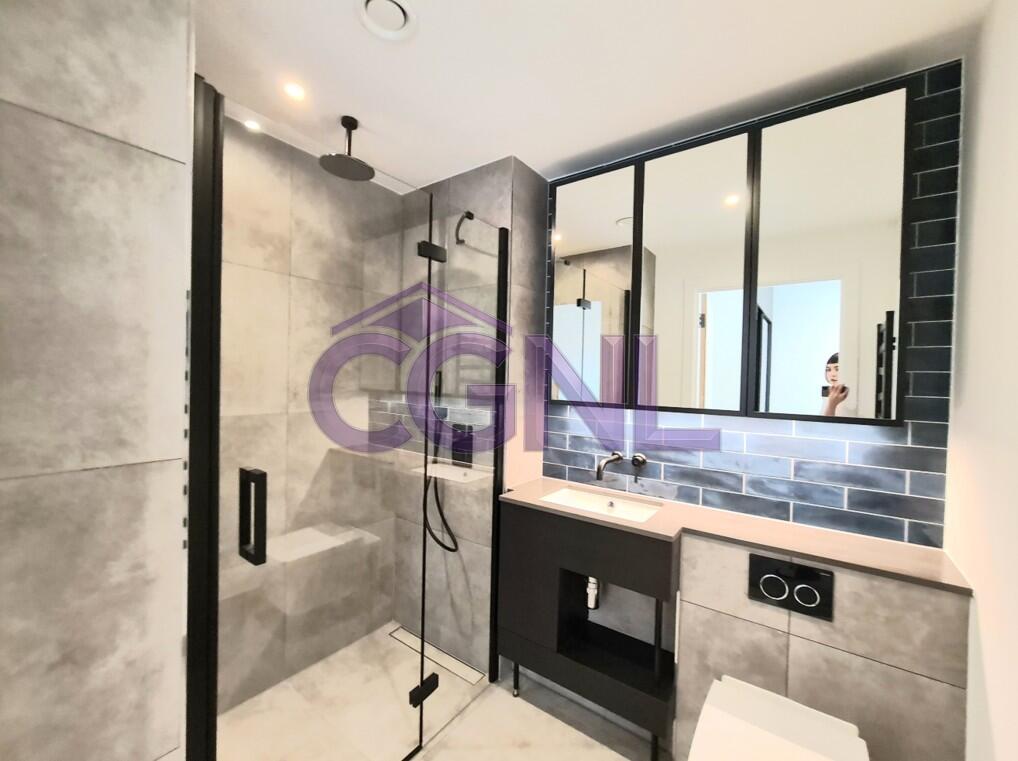 2 bed 1st Floor Flat for rent in London. From Celestial Globe - London - Lettings