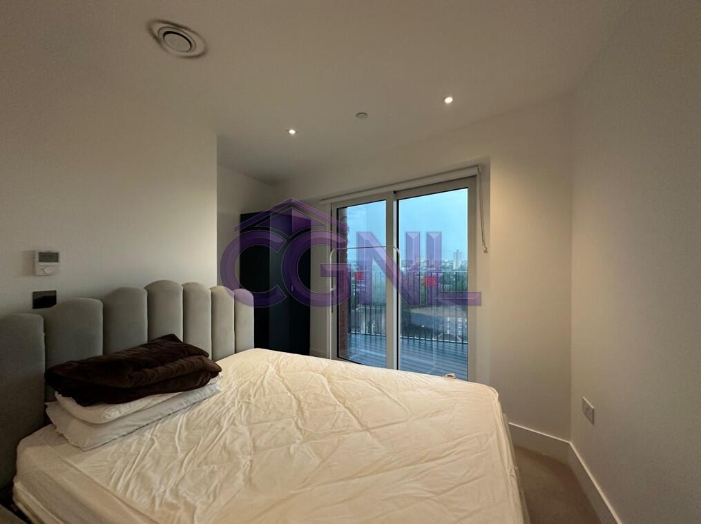 2 bed 1st Floor Flat for rent in Clapham. From Celestial Globe - London - Lettings