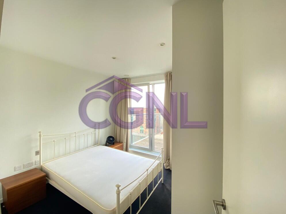 2 bed 1st Floor Flat for rent in London. From Celestial Globe - London - Lettings