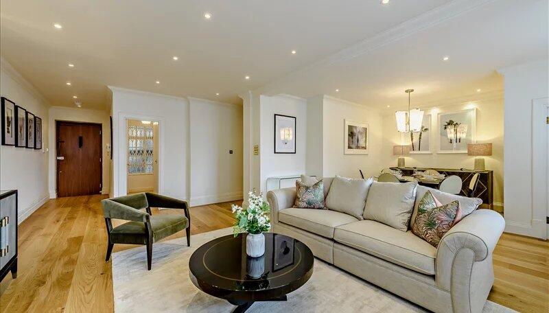 3 bed Apartment for rent in London. From Dolce Vita - Mayfair