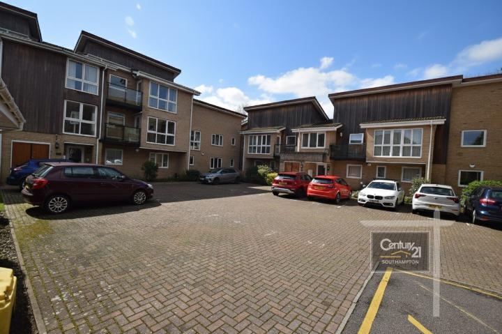 2 bed 1st Floor Flat for rent in Southampton. From Century21 Southampton - Southampton
