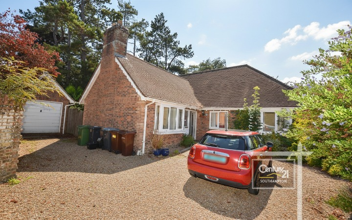 3 bed Bungalow for rent in Winchester. From Century21 Southampton - Southampton