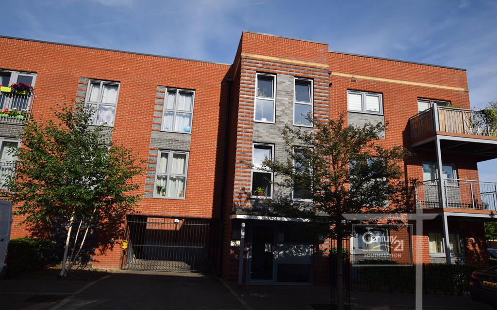 2 bed 1st Floor Flat for rent in Southampton. From Century21 Southampton - Southampton