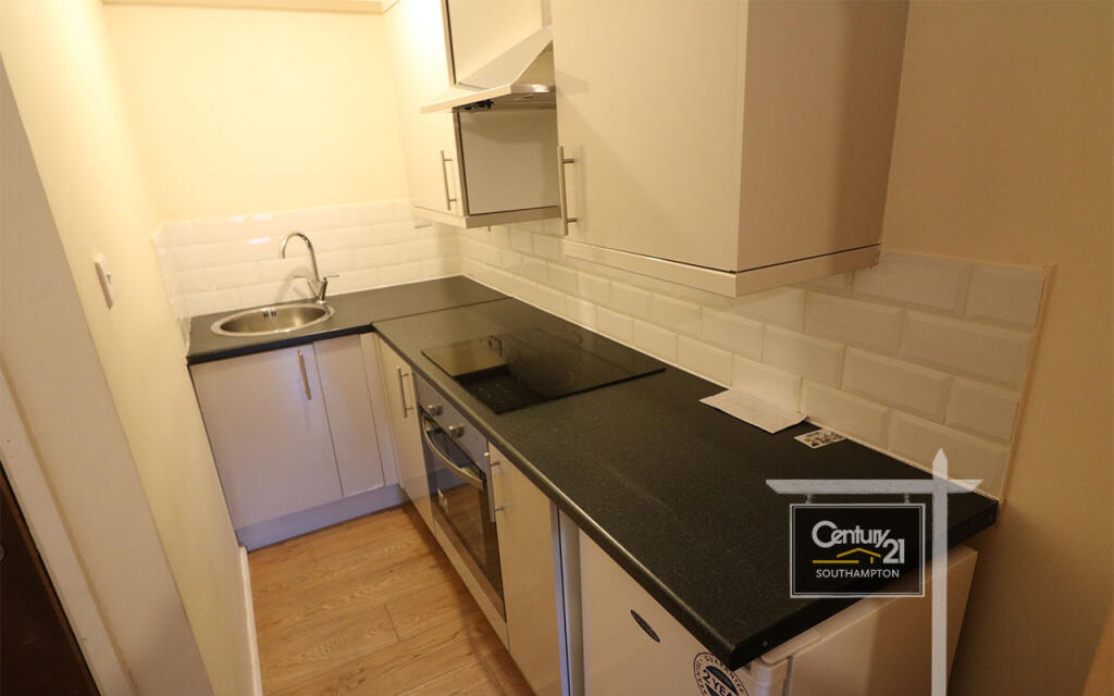 0 bed Studio for rent in Southampton. From Century21 Southampton - Southampton